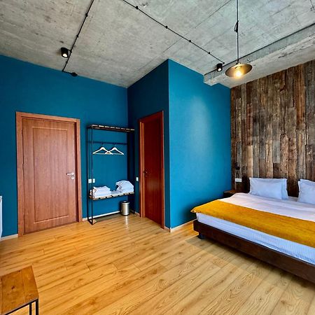 Hotel Misty Mountain Степанцмінда Екстер'єр фото