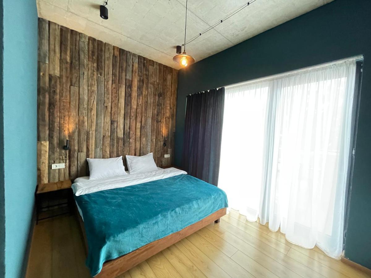 Hotel Misty Mountain Степанцмінда Екстер'єр фото