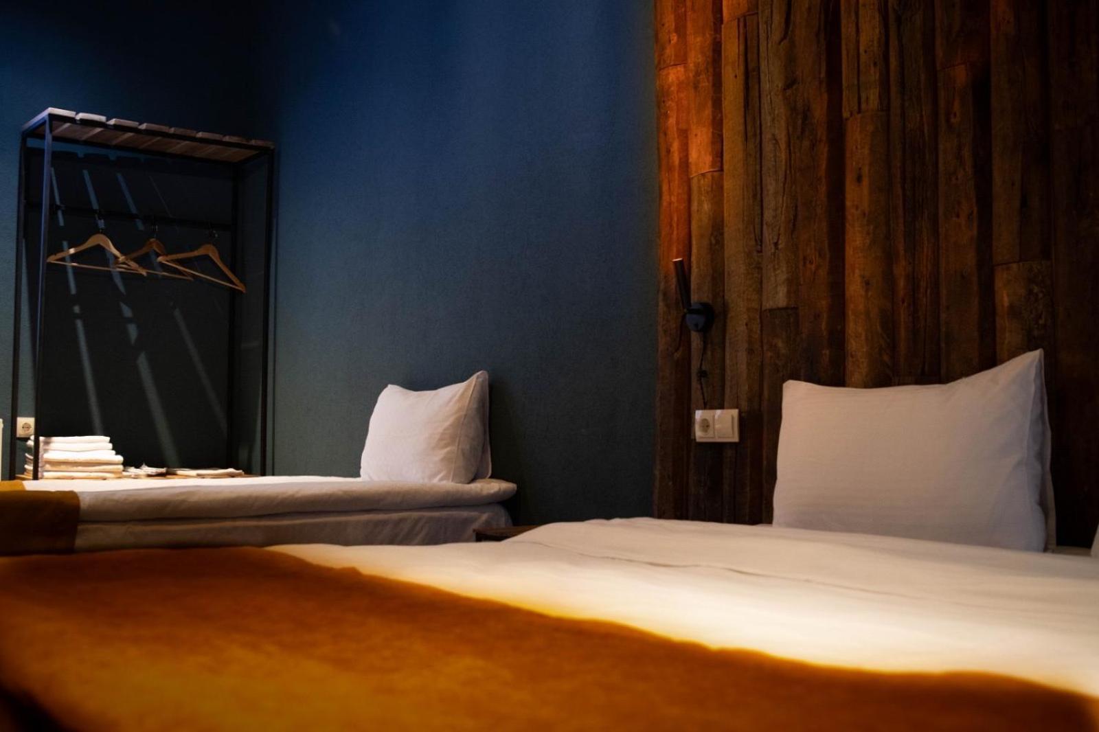 Hotel Misty Mountain Степанцмінда Екстер'єр фото